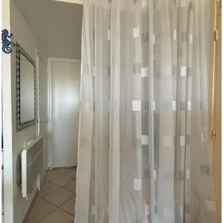 Les Pieds Dans L'eau Apartament